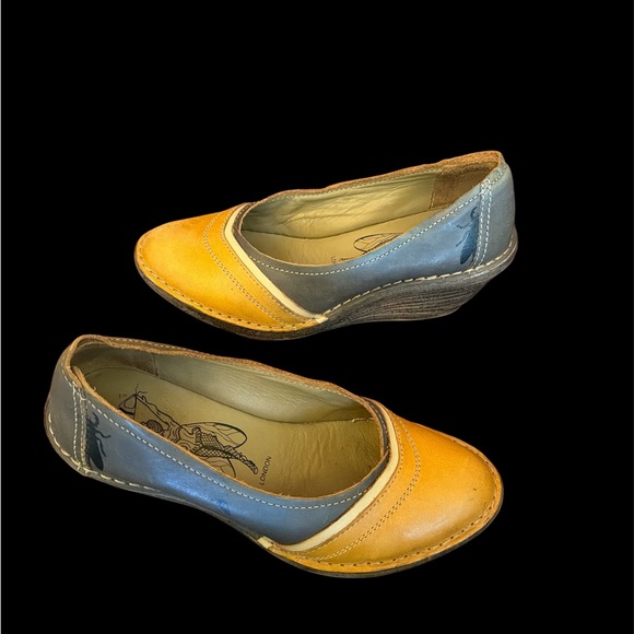 Fly London Women's Mustard and Gray Wedges with a band of Cream - Picture 5 of 8